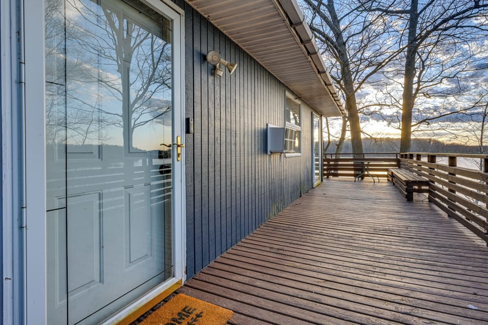 Deck | Main Entrance | Lake Views | Gas Grill (Propane Not Provided)
