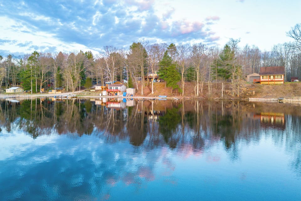 Surrounding Area | Bluff Lake