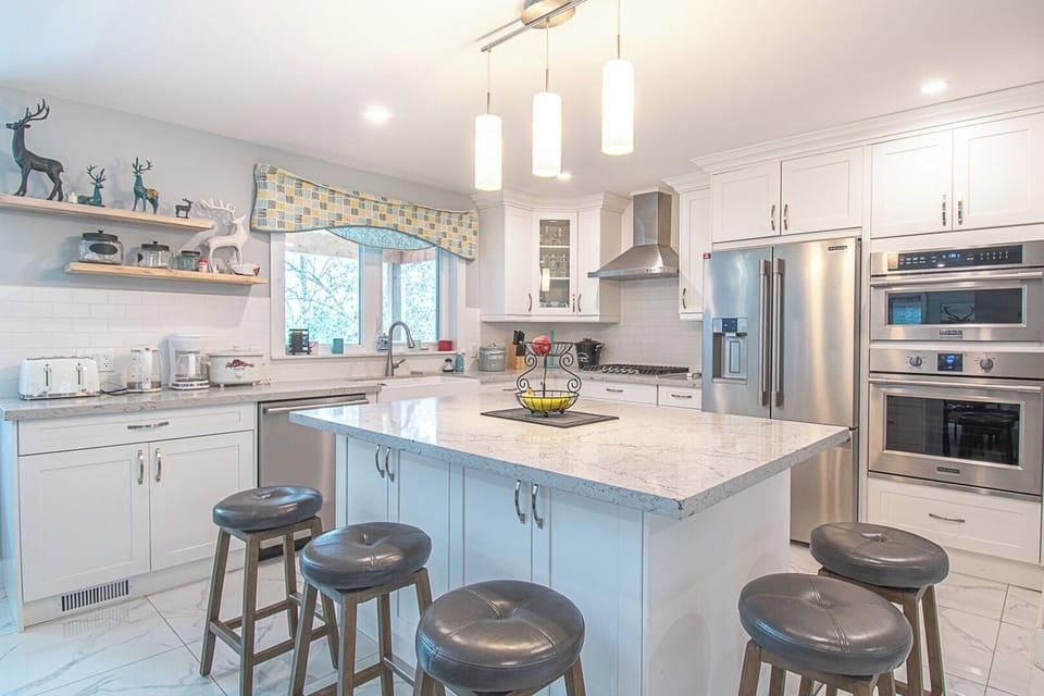 Island Kitchen