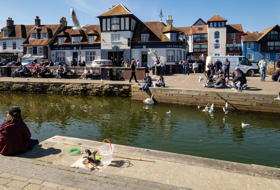 Relax in Lymington