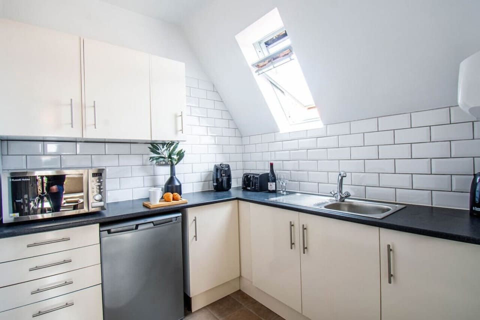 Well-equipped kitchen