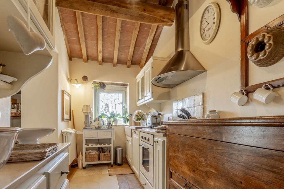 Autumn, Kitchen, Spring, Summer