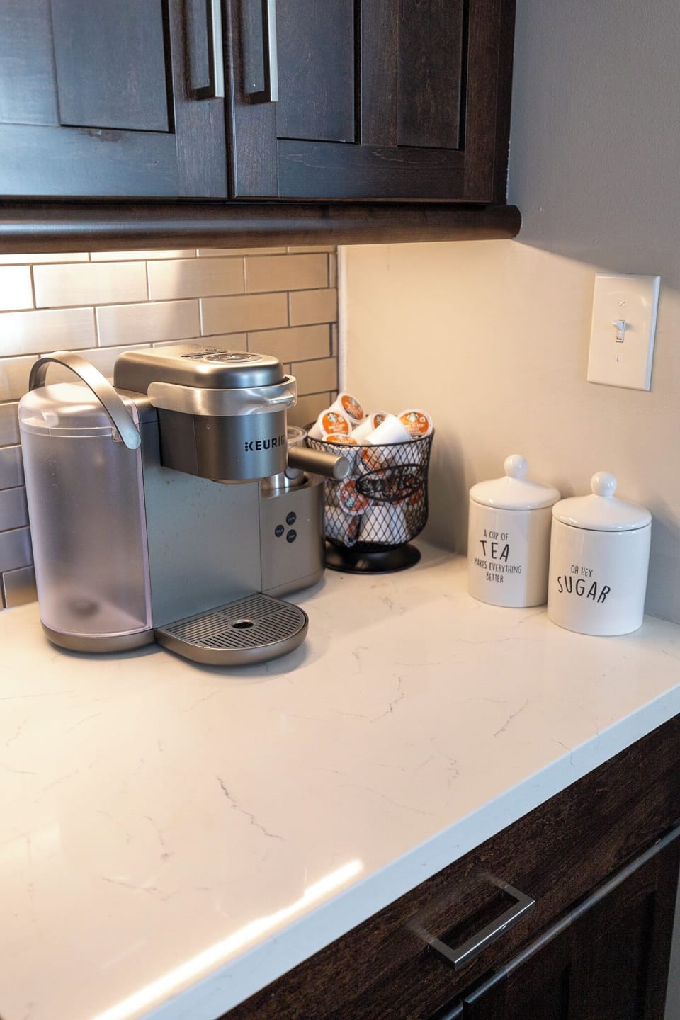 Coffee bar.
Coffee, sugar, sweetener, tea and coffee creamer are provided