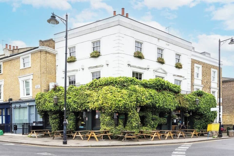 Lovely pub just a few houses down