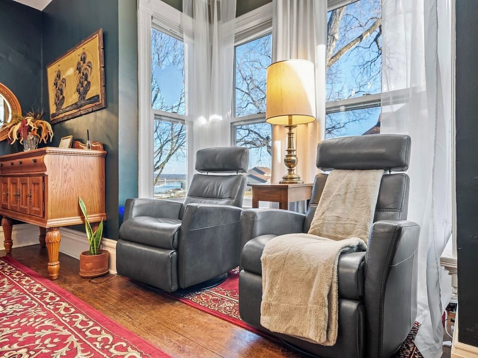 Nordic Leather Recliners in Bay Window