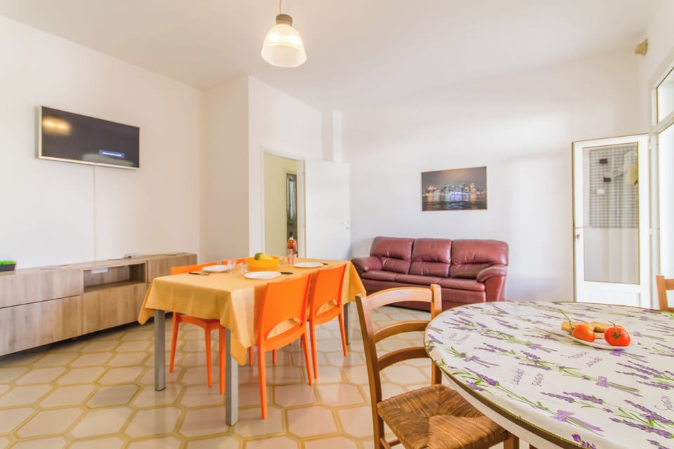 Living and dining room