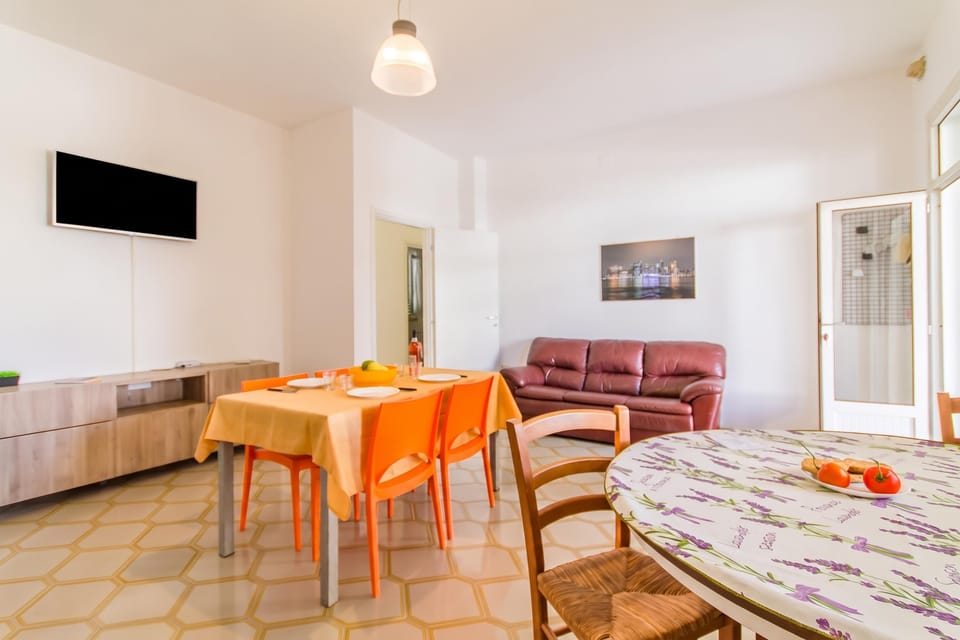 Living and dining room