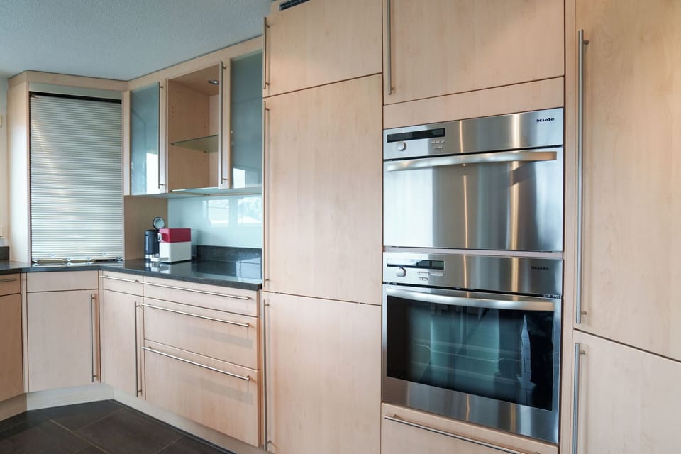 Kitchen with oven