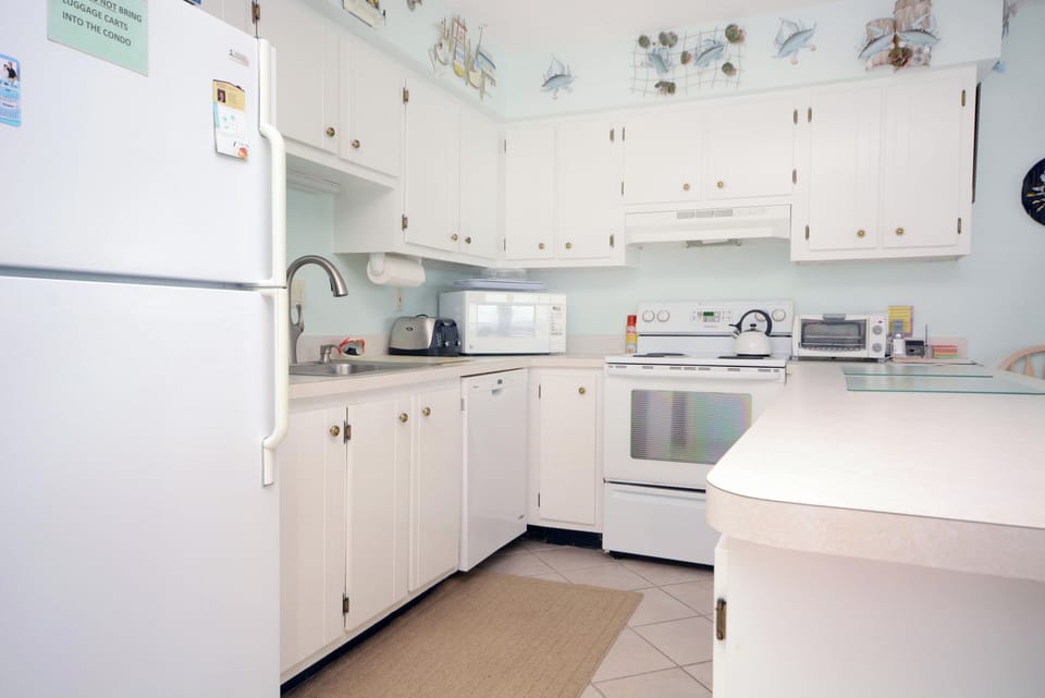 Carousel 1606 Kitchen