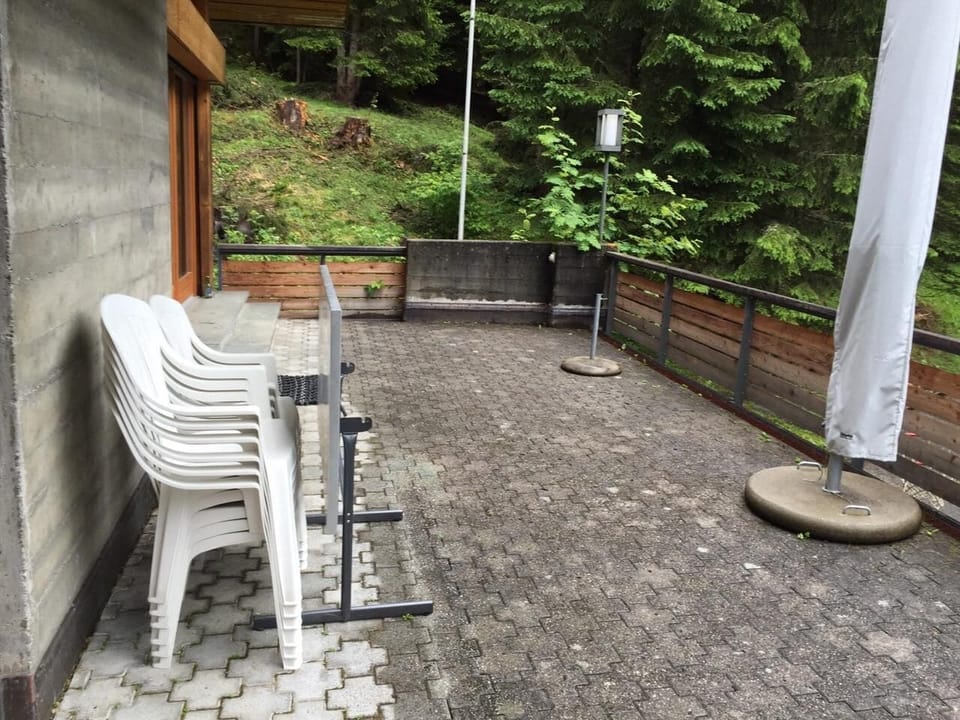Picture 10