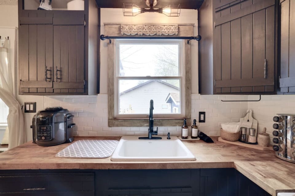 Fully equipped kitchen