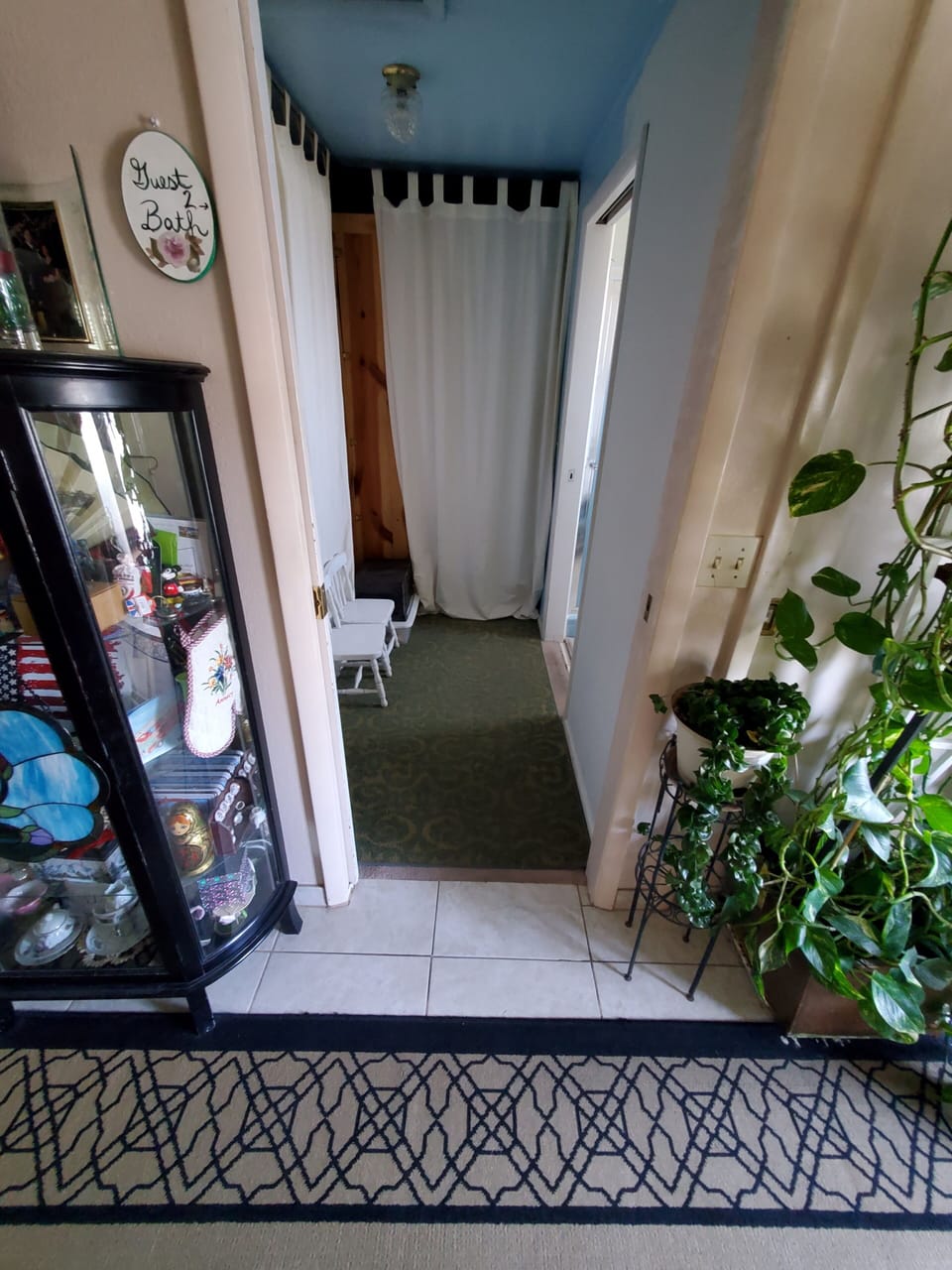 Upstairs Guest Bathroom Foyer/Playroom
