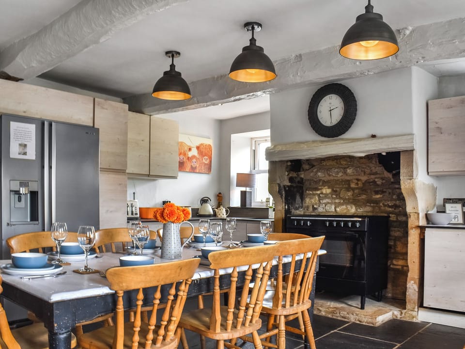 Kitchen/diner | Box Tree Farmhouse - Box Tree Escapes, Kirkby Lonsdale