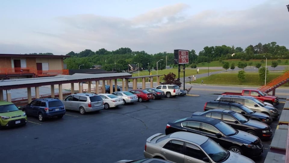 Pull in and park close for a stress-free arrival.