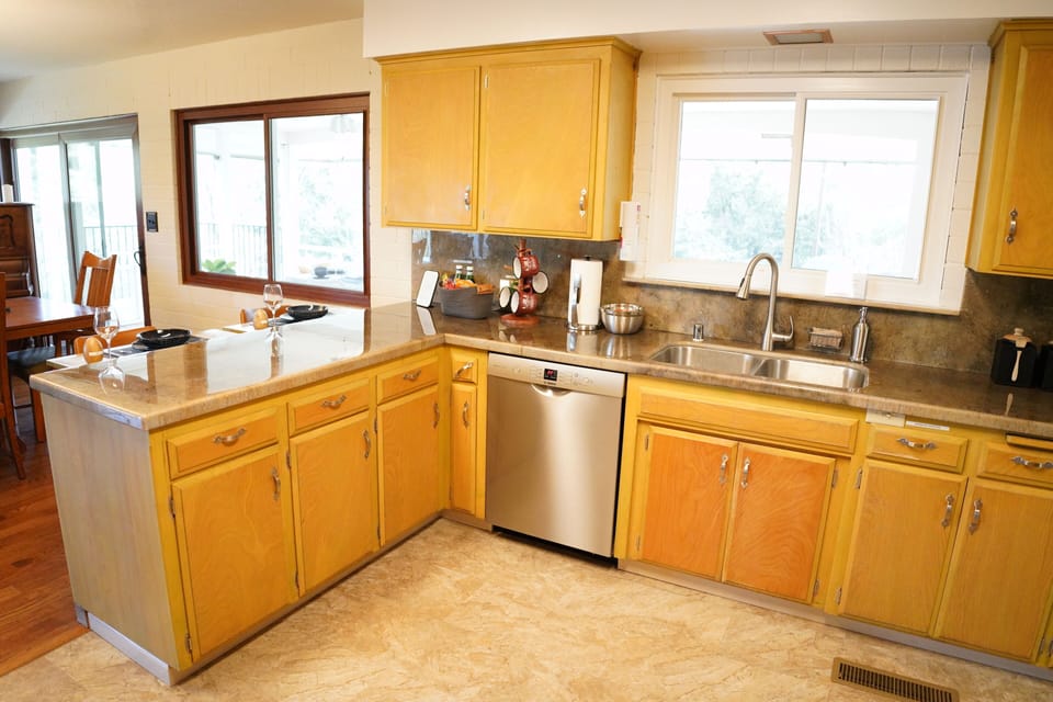 Spacious Kitchen!
