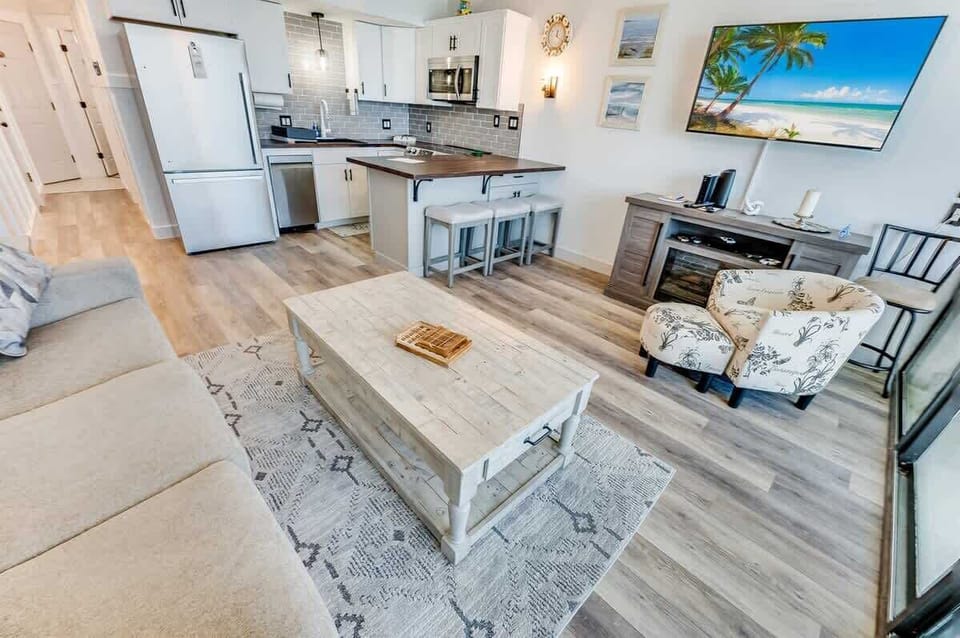 Beautifully Decorated with Amazing Views of the Ocean