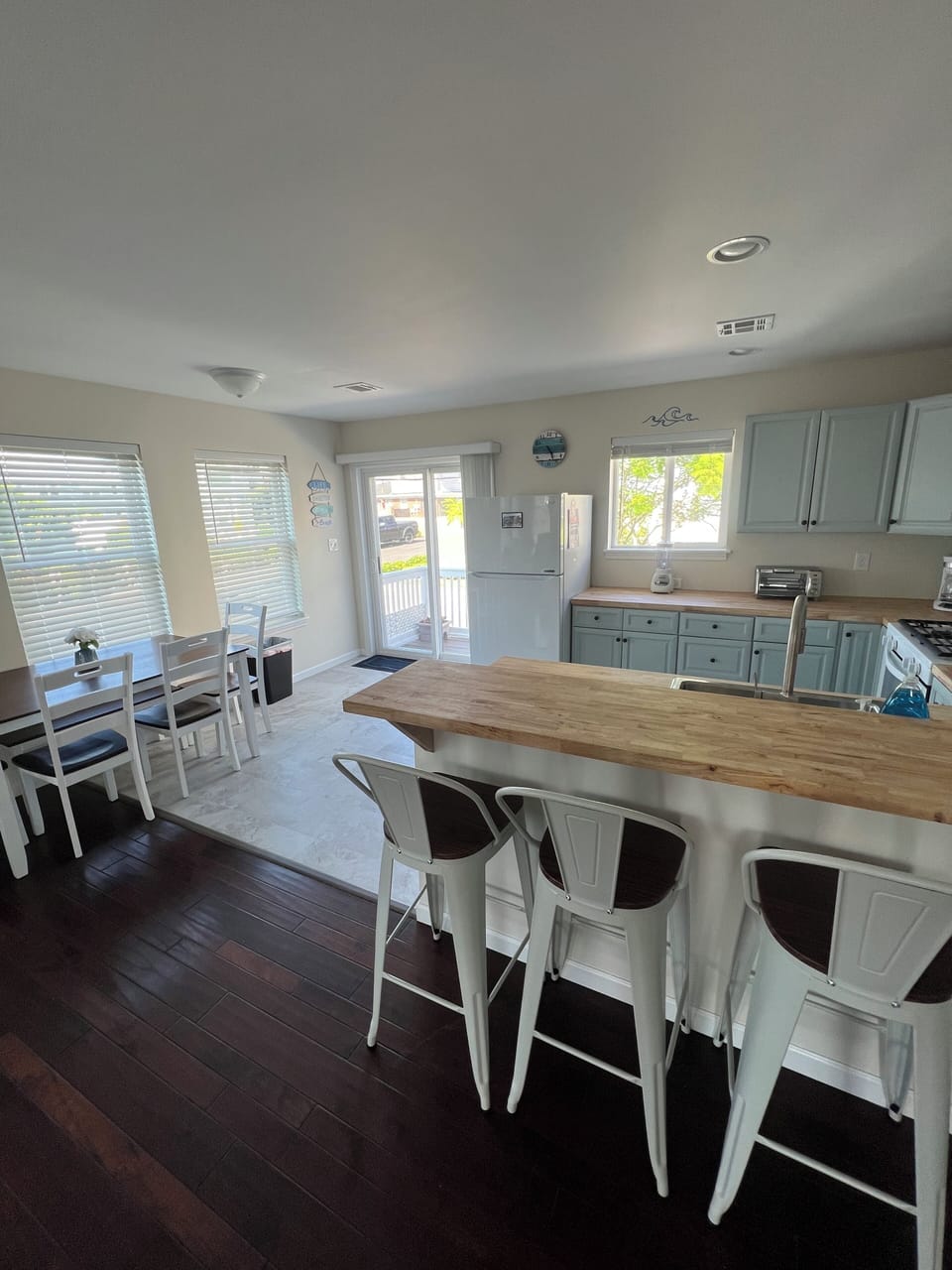 Kitchen/Dining Room Combo
