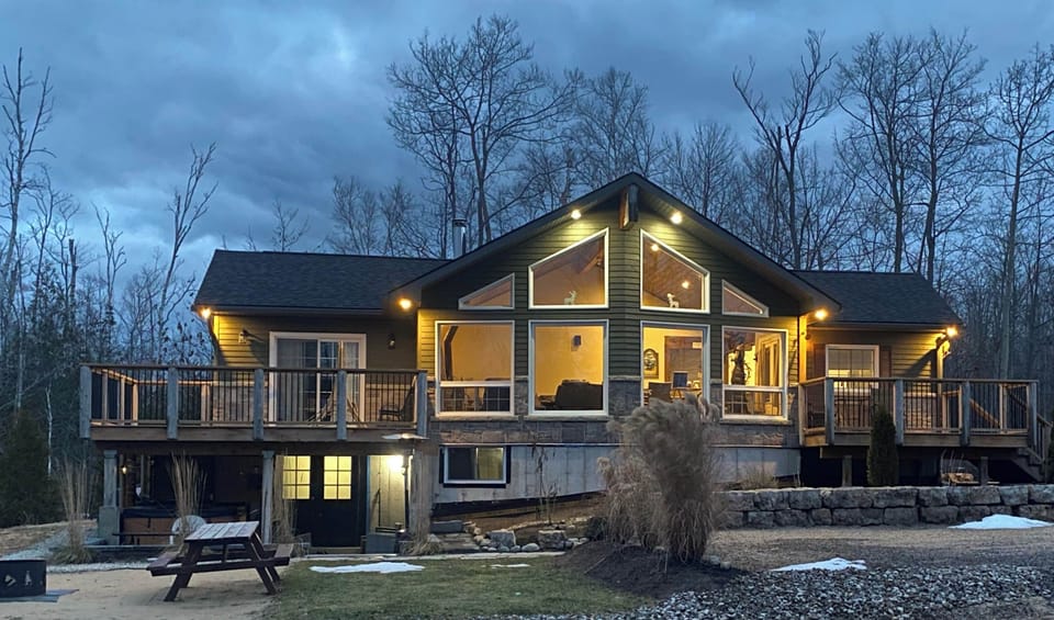 Escape to a tranquil, secluded retreat, away from the hustle & noise of life.