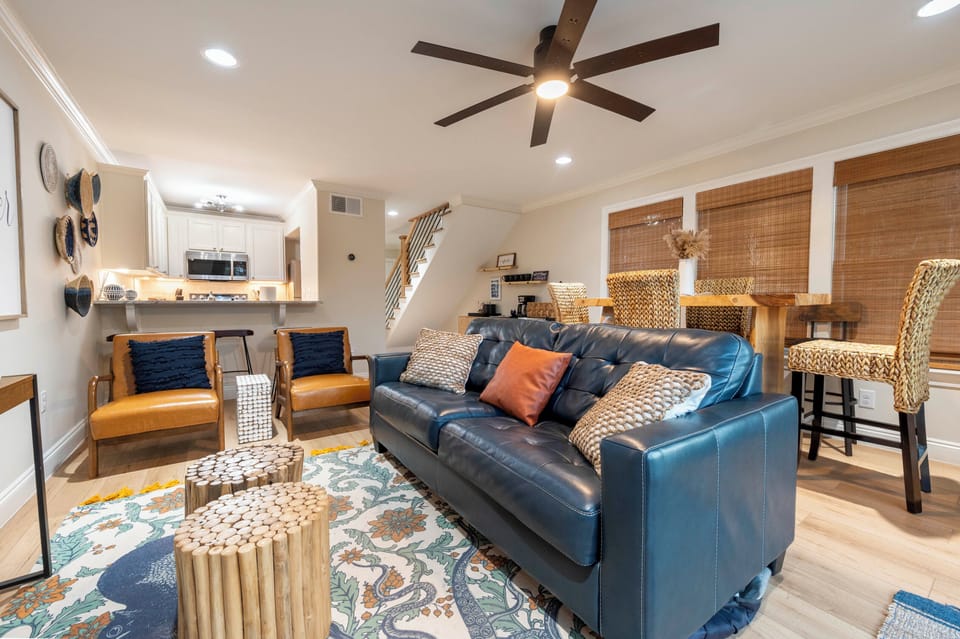Relax in style w/ a comfy leather sofa, perfect for your luxurious living room.