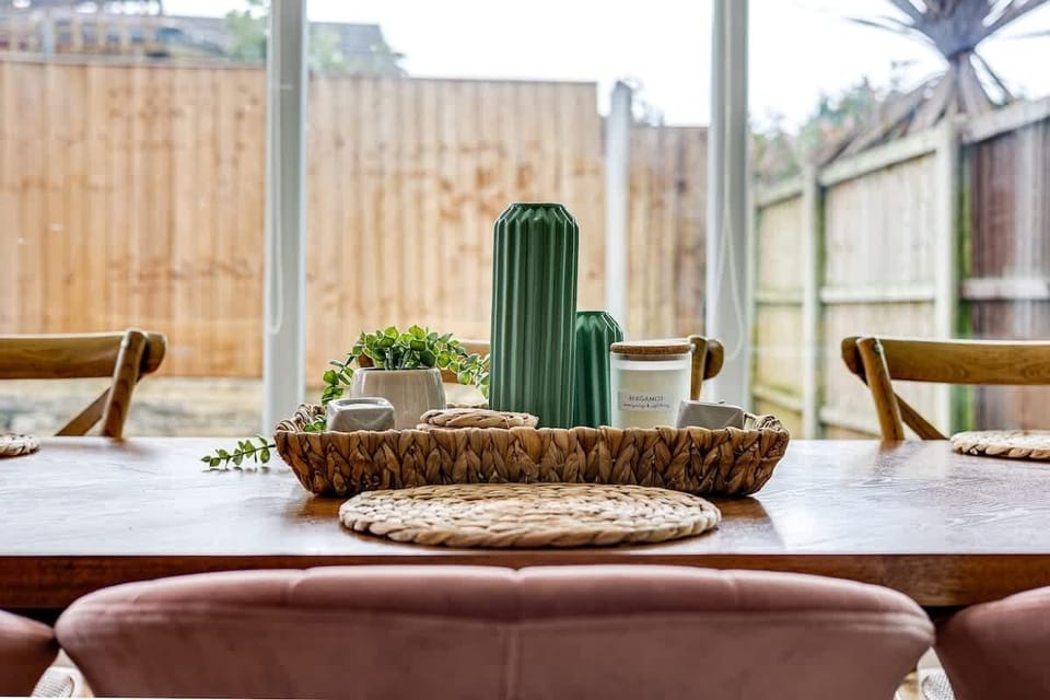 Decorative details