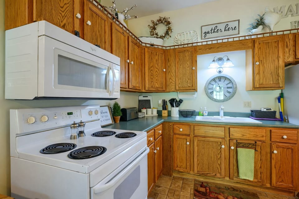 Stove, oven, and microwave