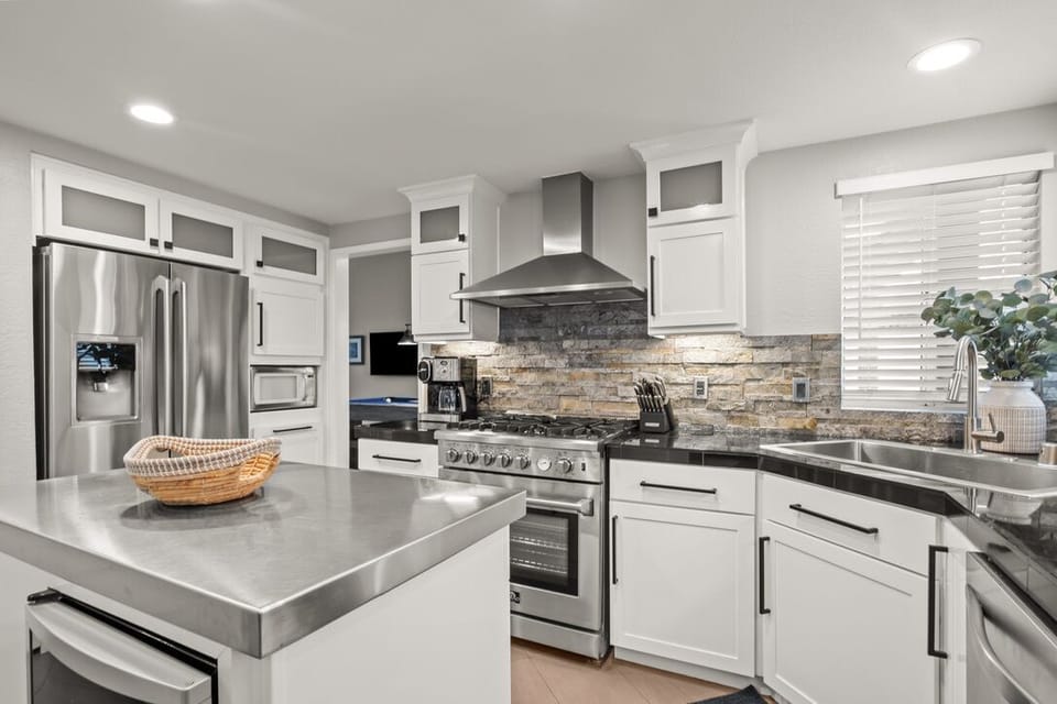 Full Equipped Kitchen