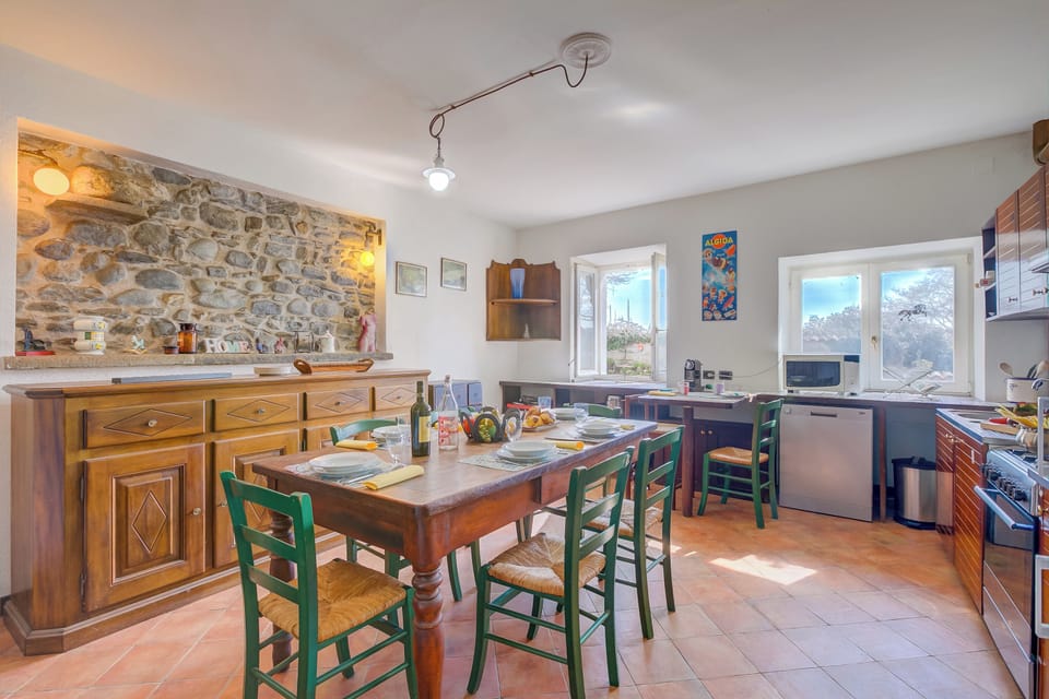 Kitchen and dining area