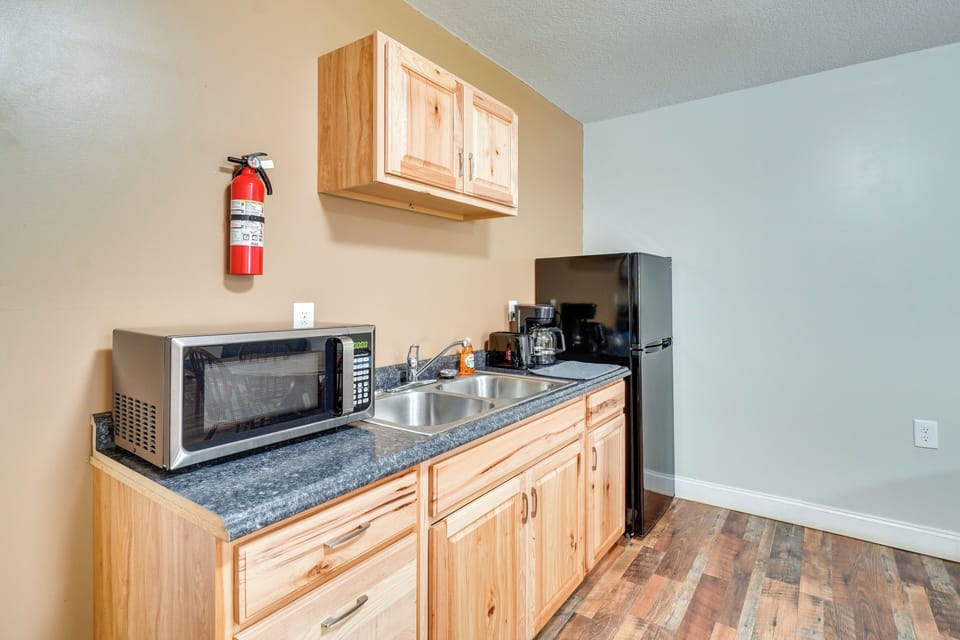 Kitchenette | Hot Plate