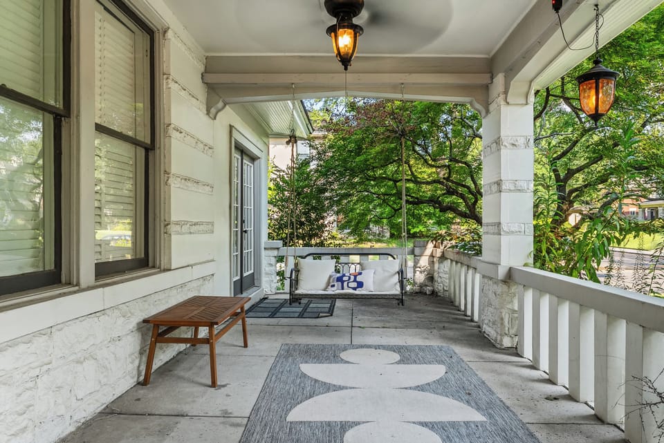 Start your mornings with coffee, end your evenings with wine, and let this porch be your happy place in between. It’s the perfect perch for people-watching, stargazing, or simply doing nothing at all.