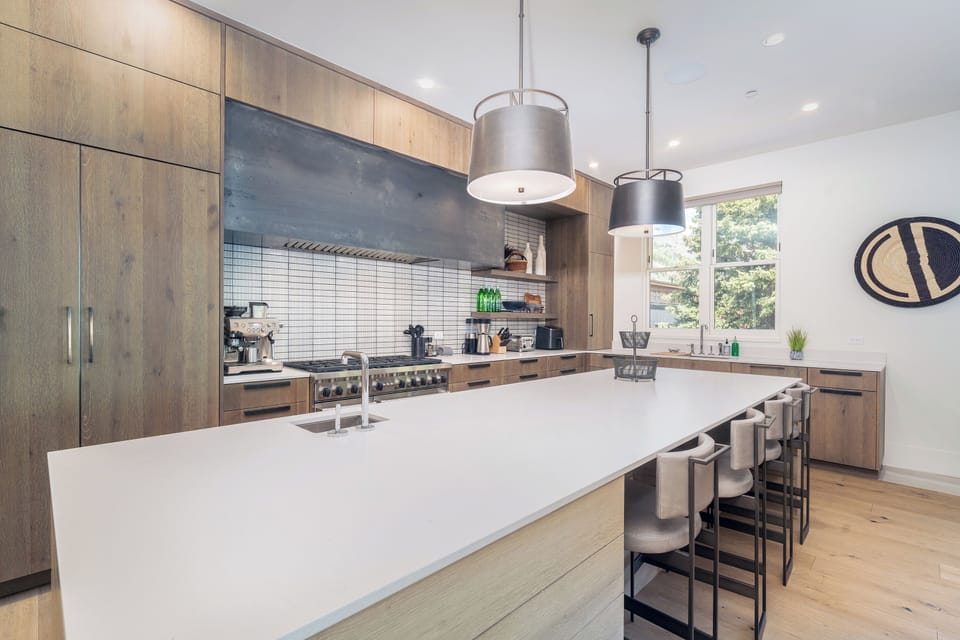 4.0-fir-house-telluride-kitchen1