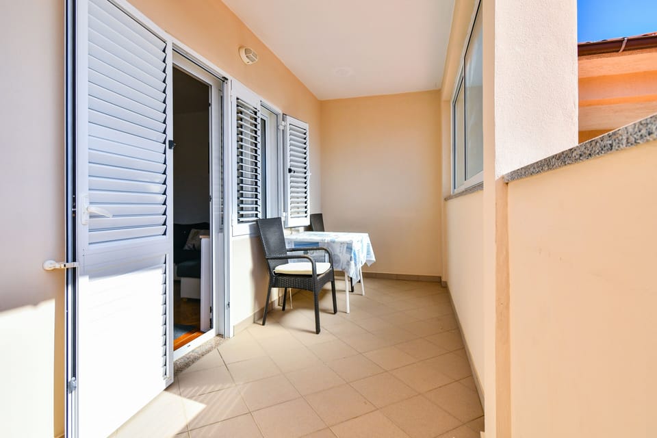 Balcony 1