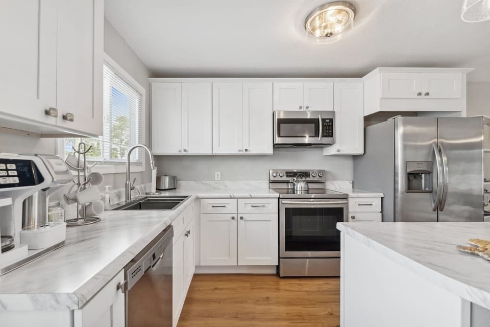 Fully equipped kitchen with everything you'll need for your stay.