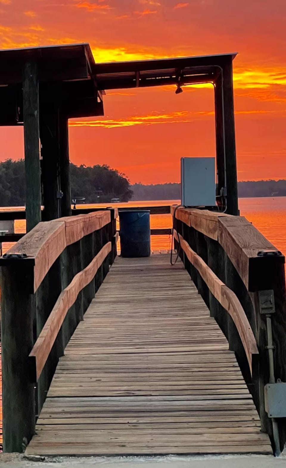 The Best Sunset Views on Lake Talquin!