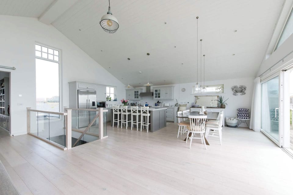 Great useable space, perfect for yoga in the mornings!