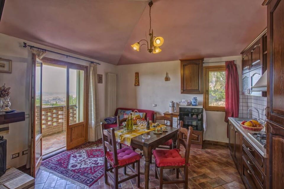 Dining Room, Kitchen