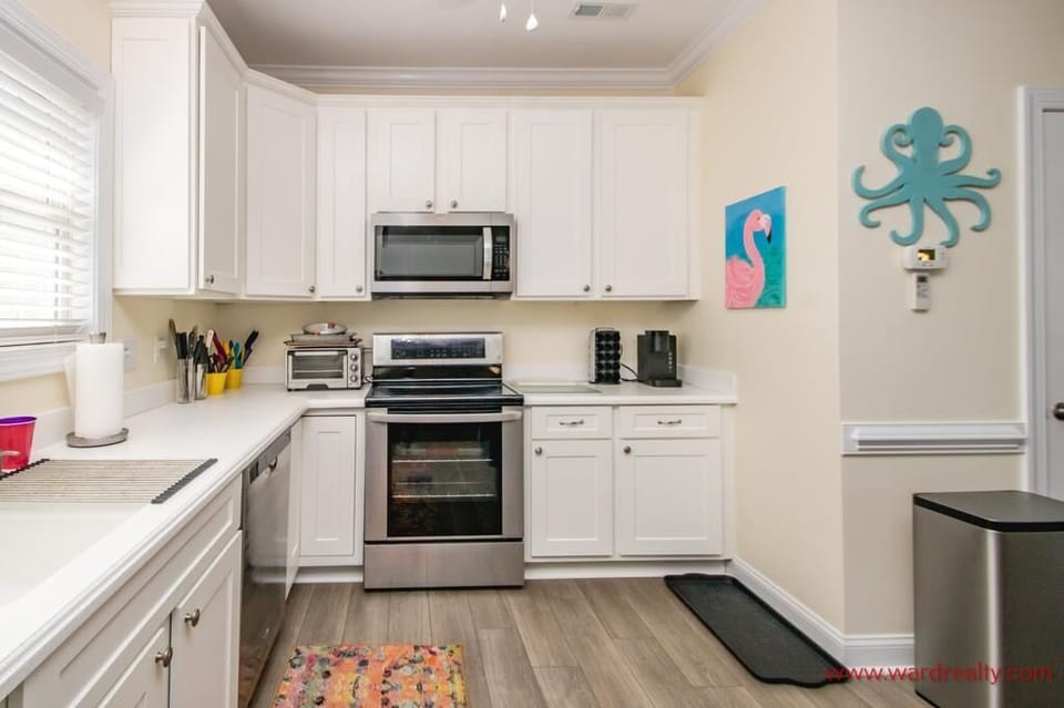 Kitchen II