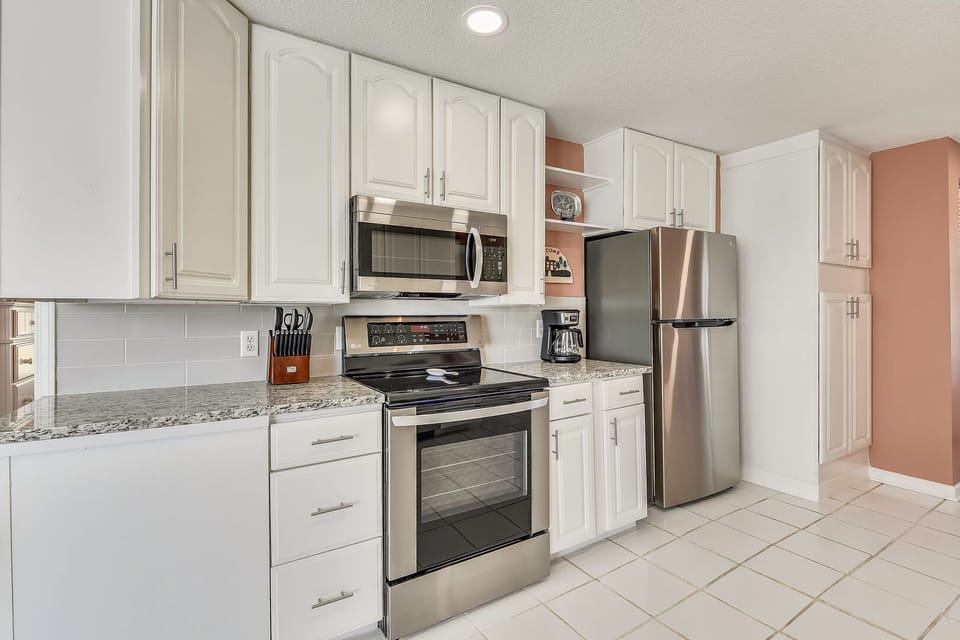 Fully stocked kitchen
