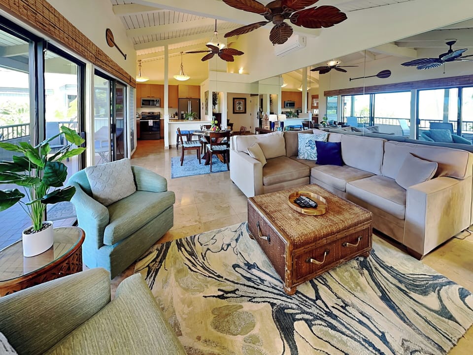 Open Concept Living Room, Kitchen, & Dining Area