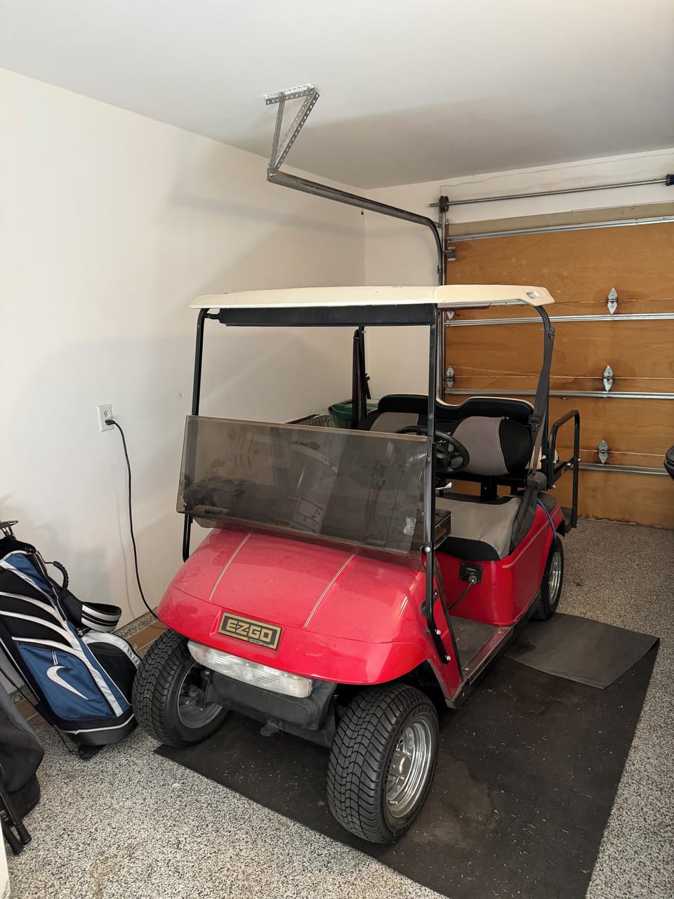 Golf Cart - 4 passenger