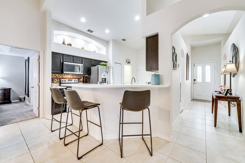 Kitchen | Keurig & Drip Coffee Makers | Dishwasher | Cooking Basics