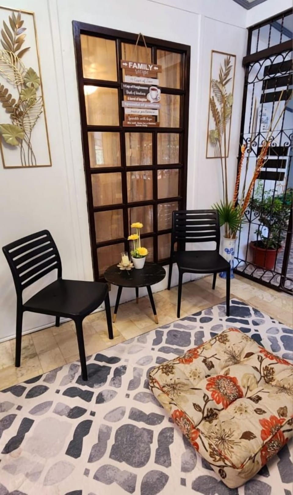 Sitting Area