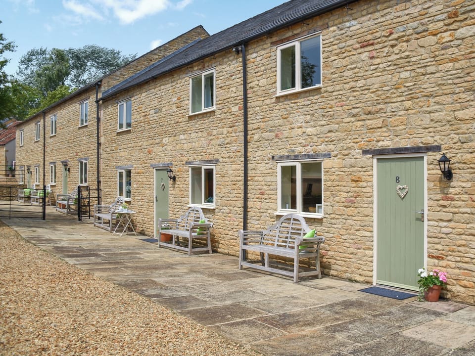 Exterior | Lily Pad 4 - Lily Pad Cottages, Nassington, near Stamford