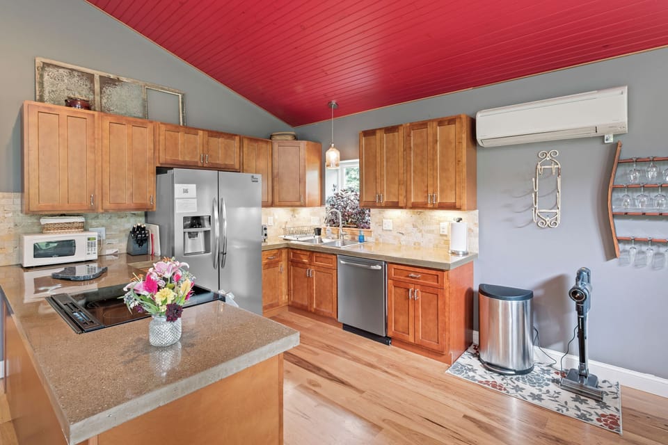 Fully stocked kitchen