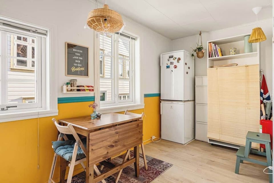 The table in the kitchen can also be unfolded to fit 4 people in total | 2nd floor