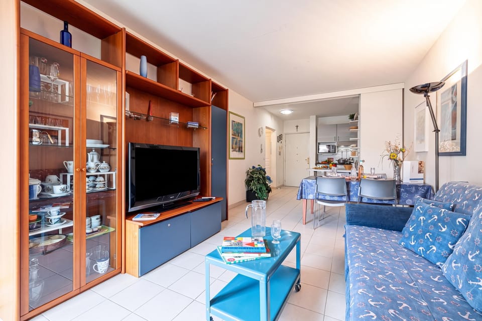Living and dining room