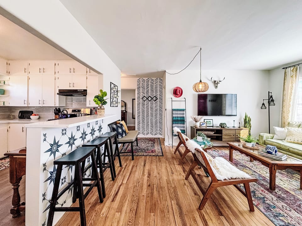 A stylish open-concept space makes for a comfortable atmosphere.