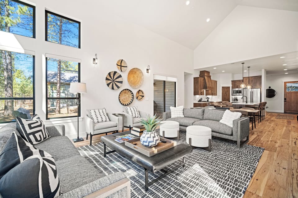 18163 Forestbrook-03