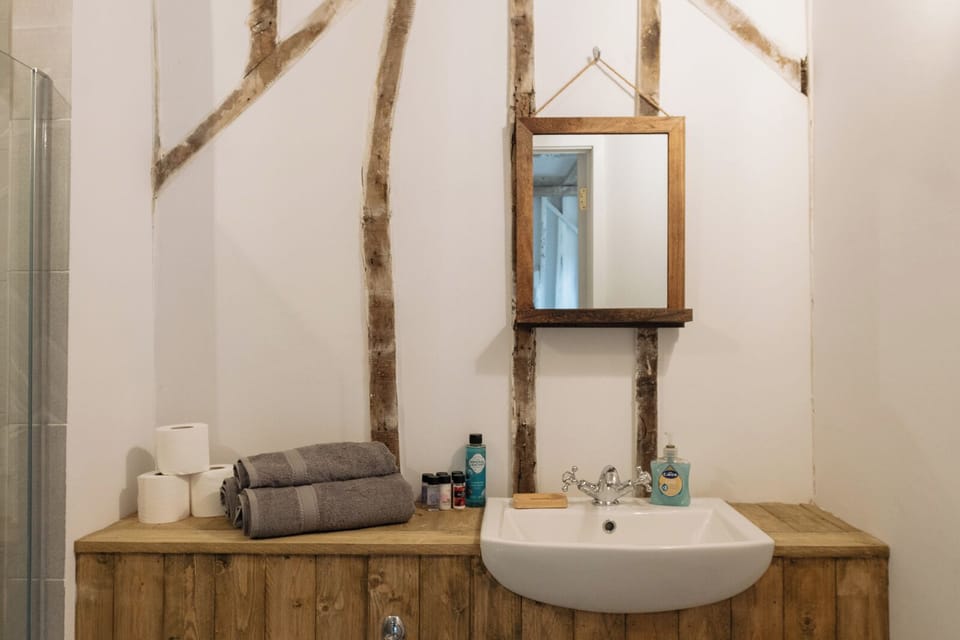 Shower room (1)