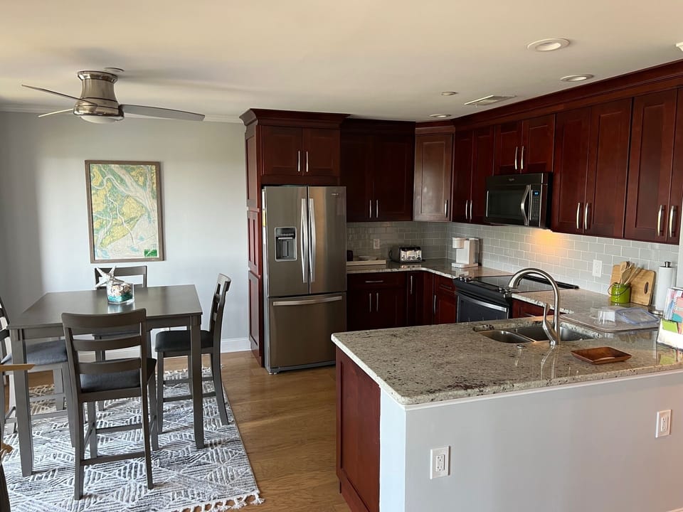 Kitchen and dining area