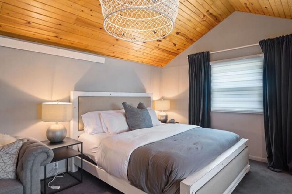 0e7c8a29-1551-4234-b3e4-0dfe8b96f786